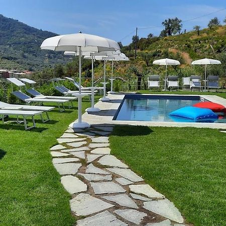 Aria Design B&B Леванто Екстериор снимка